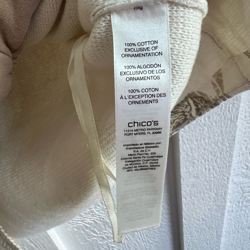 Chico’s Beaded Foil-Print Cardigan - Size 0 - Picture 8 of 9